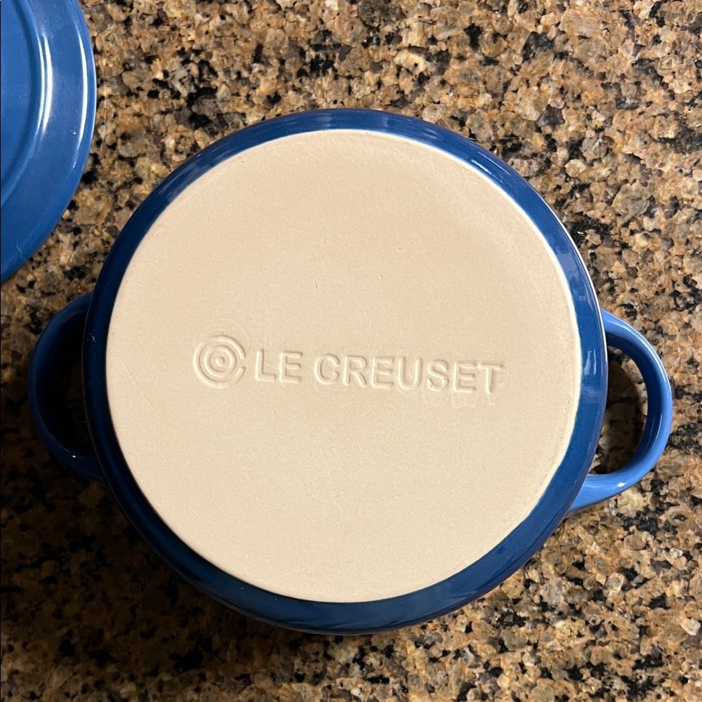 Le Creuset Blue Round Mini Cocette - Picture 3 of 5